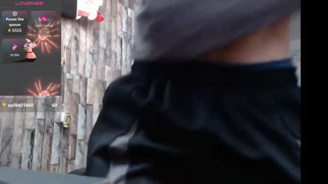 Snapshot of jhosuamoore2 chatting on December 20, 2:46 pm jhosuamoore2 online show from December 20, 2:46 pm