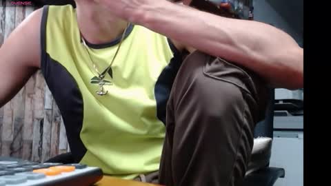 Snapshot of jhosuamoore2 chatting on January 10, 12:45 am jhosuamoore2 online show from January 10, 12:45 am