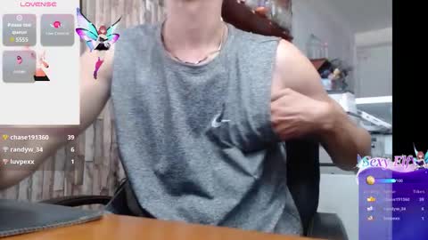 Snapshot of jhosuamoore2 chatting on February 7, 2:43 pm jhosuamoore2 online show from February 7, 2:43 pm