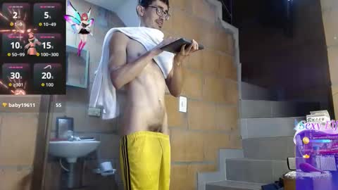 Snapshot of jhosuamoore2 chatting on February 17, 1:07 pm jhosuamoore2 online show from February 17, 1:07 pm