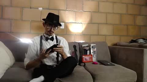 Snapshot of jhosuamoore2 chatting on February 24, 12:14 pm jhosuamoore2 online show from February 24, 12:14 pm