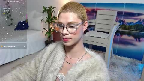 Jhuan Nhez online show from October 1, 10:32 am