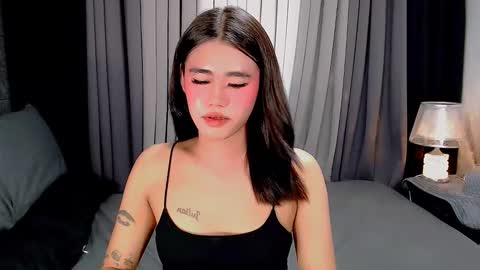 julie online show from November 6, 6:36 am