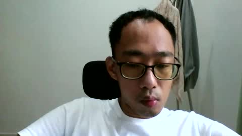 Snapshot of jiachi13 chatting on January 13, 3:01 am Alex online show from January 13, 3:01 am