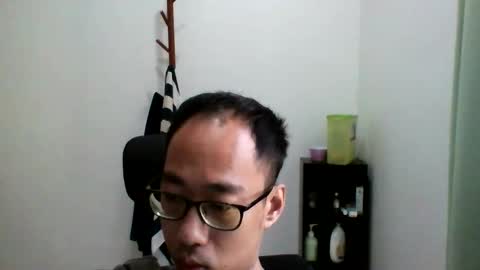 Snapshot of jiachi13 chatting on November 5, 2:00 am Alex online show from November 5, 2:00 am