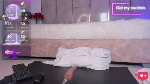 Jiggly online show from June 26, 5:34 am