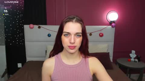 Snapshot of jill_smith chatting on December 18, 1:22 am Jill 3 online show from December 18, 1:22 am