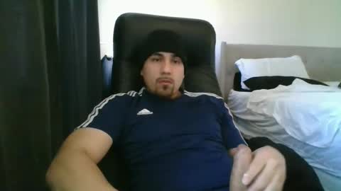 Snapshot of jilmmartinez chatting on January 17, 6:44 pm jilmmartinez online show from January 17, 6:44 pm