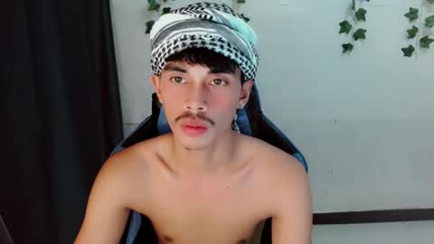 Snapshot of jim_cumxx chatting on September 18, 10:39 am JIMBOY online show from September 18, 10:39 am