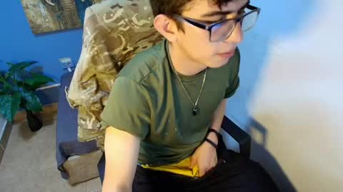 Snapshot of jim_deepxxx chatting on July 1, 2:29 pm GEROGE online show from July 1, 2:29 pm