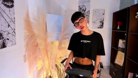 Jim  online show from October 24, 2:41 am