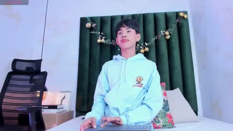 Jim  online show from December 19, 12:45 pm