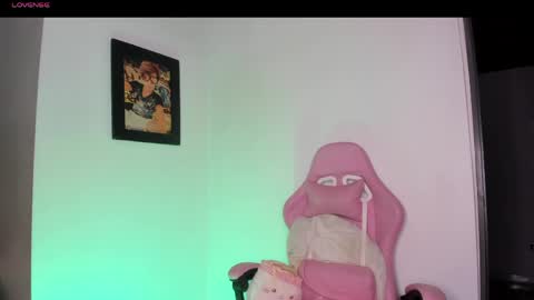 jimenna online show from April 29, 6:06 am