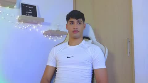 Jimmy Leeh online show from January 28, 9:50 pm