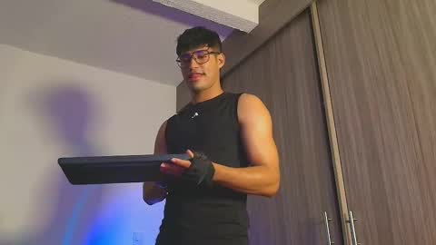 Jimmy Leeh online show from October 23, 3:39 am