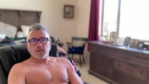 Dad of Three online show from February 15, 8:22 pm