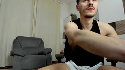 Snapshot of jimmys_style chatting on February 9, 9:19 pm AlphaJimmy online show from February 9, 9:19 pm