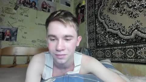 Snapshot of jimyti_bad_boy chatting on December 29, 10:57 pm jimyti_bad_boy online show from December 29, 10:57 pm