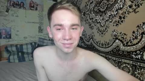 Snapshot of jimyti_bad_boy chatting on December 31, 7:42 am jimyti_bad_boy online show from December 31, 7:42 am