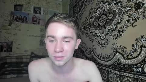 Snapshot of jimyti_bad_boy chatting on January 2, 3:58 am jimyti_bad_boy online show from January 2, 3:58 am