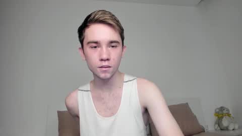Snapshot of jimyti_bad_boy chatting on February 3, 12:36 pm jimyti_bad_boy online show from February 3, 12:36 pm