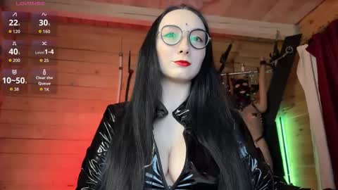 Jinhee Noir online show from March 18, 7:06 pm