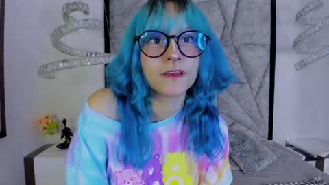 Snapshot of jinkxindigo chatting on November 17, 12:22 pm Indigo online show from November 17, 12:22 pm