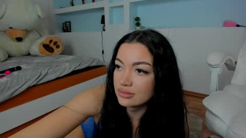 Juliee online show from April 27, 6:06 pm