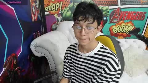 Snapshot of jisus_cat chatting on January 18, 7:04 pm Jisus online show from January 18, 7:04 pm