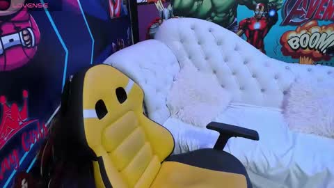 Snapshot of jisus_cat chatting on January 23, 10:11 pm Jisus online show from January 23, 10:11 pm