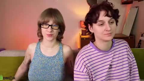 Hey Guys We are Julia ginger  Tina brunette online show from October 19, 5:46 pm