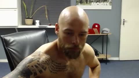 JamesJan van Rebel online show from January 12, 3:28 am