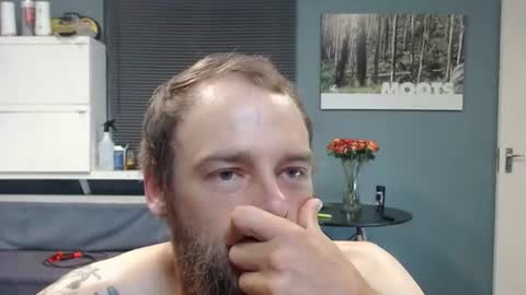 JamesJan van Rebel online show from December 23, 3:15 am