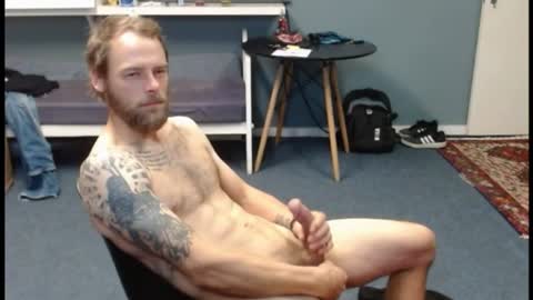JamesJan van Rebel online show from July 11, 3:09 am