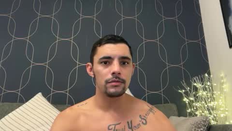 Snapshot of jjaysond chatting on January 13, 8:36 pm Jayson D online show from January 13, 8:36 pm