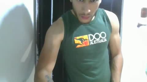 Snapshot of jjeimmy chatting on November 23, 11:15 pm Jhonny online show from November 23, 11:15 pm