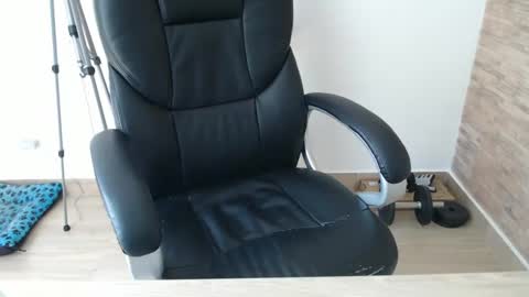 Jon online show from October 1, 4:13 pm