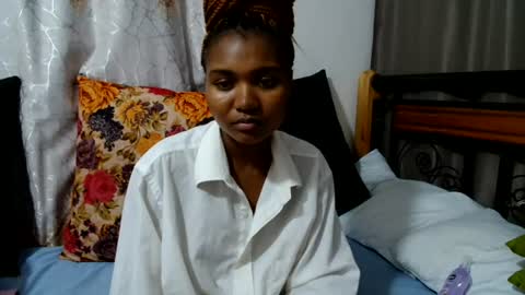 Snapshot of jjsecrets_ chatting on July 28, 4:39 pm JJ online show from July 28, 4:39 pm