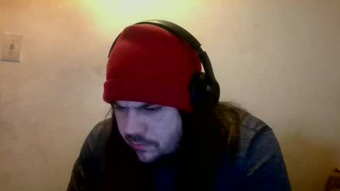 Snapshot of jjthesnake04 chatting on December 7, 2:46 pm Jake online show from December 7, 2:46 pm