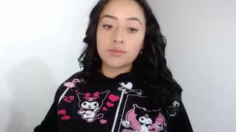 Snapshot of jjulietha95 chatting on February 4, 10:00 am Julieta online show from February 4, 10:00 am