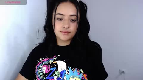 Snapshot of jjulietha95 chatting on February 27, 2:32 am Julieta online show from February 27, 2:32 am