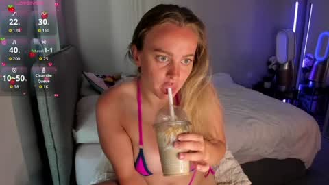 Juliette Rose online show from July 13, 7:44 am