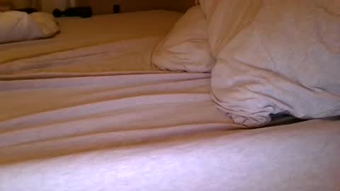 Snapshot of jkr0214 chatting on February 21, 11:33 am dady101-18 online show from February 21, 11:33 am