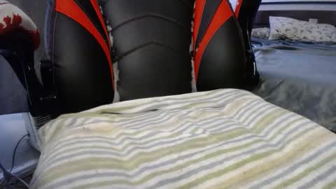 jld0125 online show from March 24, 3:50 pm