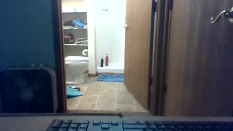 jmiller1979 online show from January 7, 3:42 am