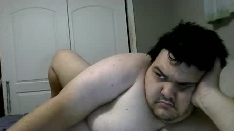 Snapshot of jmizz2015 chatting on December 13, 11:54 pm Jeremey online show from December 13, 11:54 pm