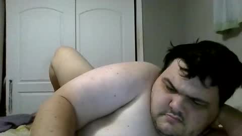 Snapshot of jmizz2015 chatting on December 14, 11:31 pm Jeremey online show from December 14, 11:31 pm