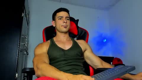 IGJmortton online show from June 12, 12:42 am