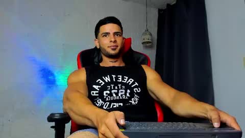 Snapshot of jmortton chatting on July 11, 10:29 am IGJmortton online show from July 11, 10:29 am