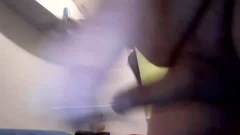 Snapshot of jmt0073 chatting on October 29, 12:24 am jmt0073 online show from October 29, 12:24 am